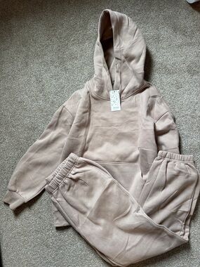 Women's Beige Hoodie & Jogger Set - Relaxed Track Pants